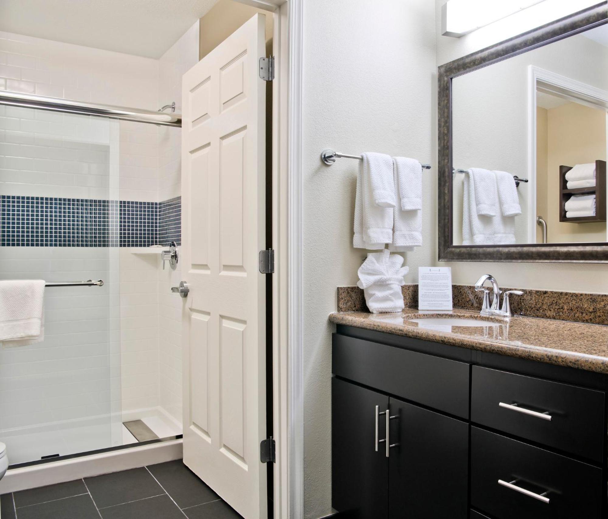 Staybridge Suites - Charlotte Ballantyne By Ihg Bagian luar foto