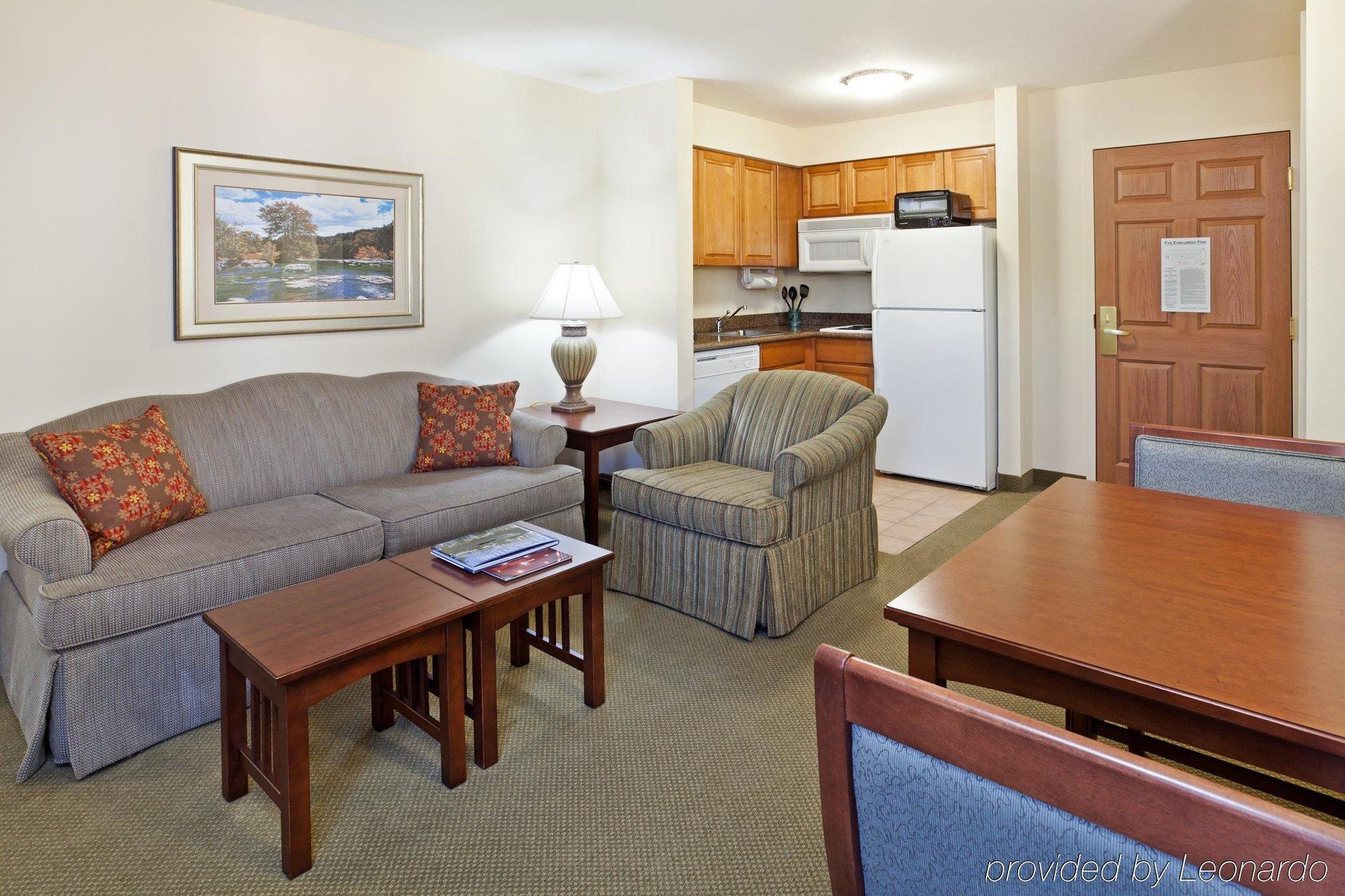Staybridge Suites - Charlotte Ballantyne By Ihg Ruang foto
