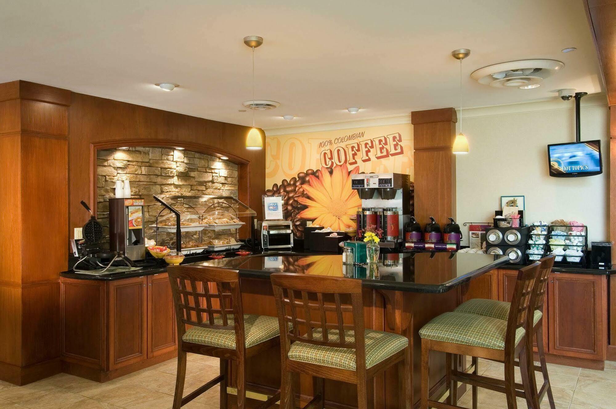 Staybridge Suites - Charlotte Ballantyne By Ihg Bagian luar foto