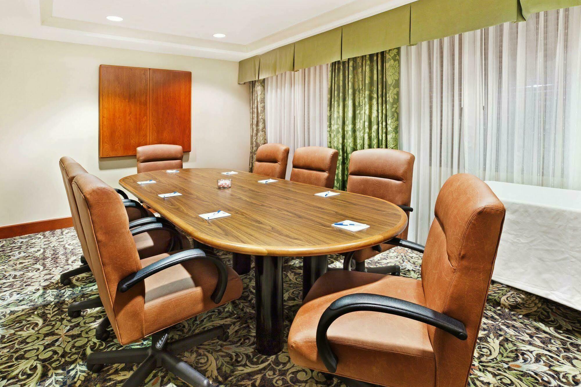 Staybridge Suites - Charlotte Ballantyne By Ihg Bagian luar foto